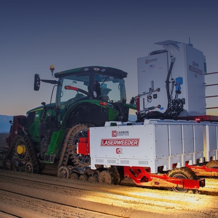 Новые лазерные роботы автоматически борются с сорняками